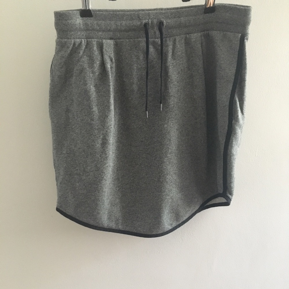 Madewell skirt.
